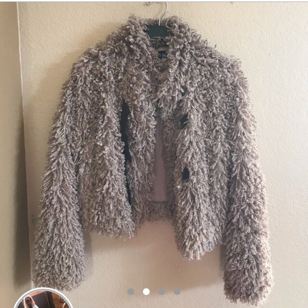 Jacket - Picture 2 of 4
